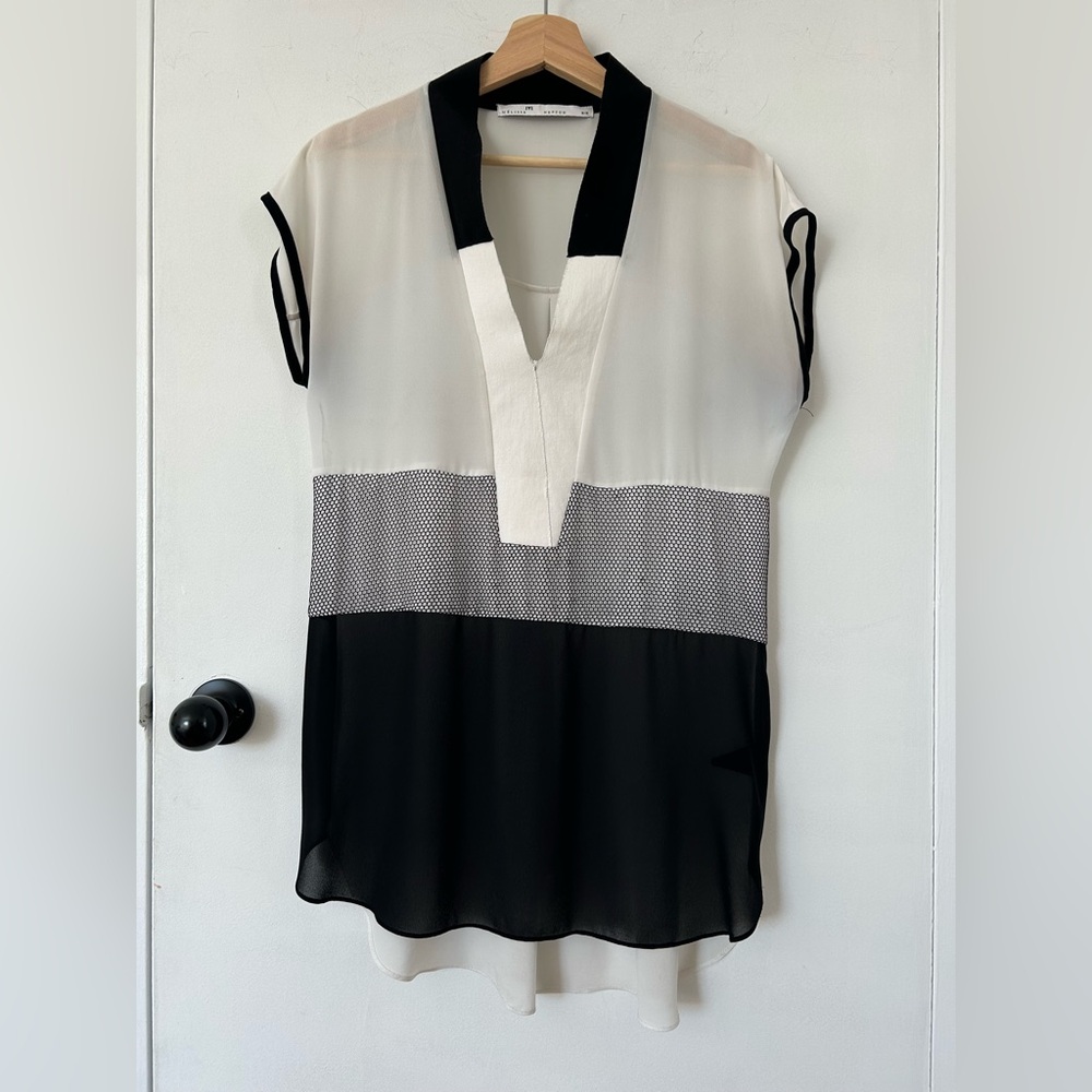 MÉLISSA NEPTON BLACK AND WHITE BLOUSE SIZE M
